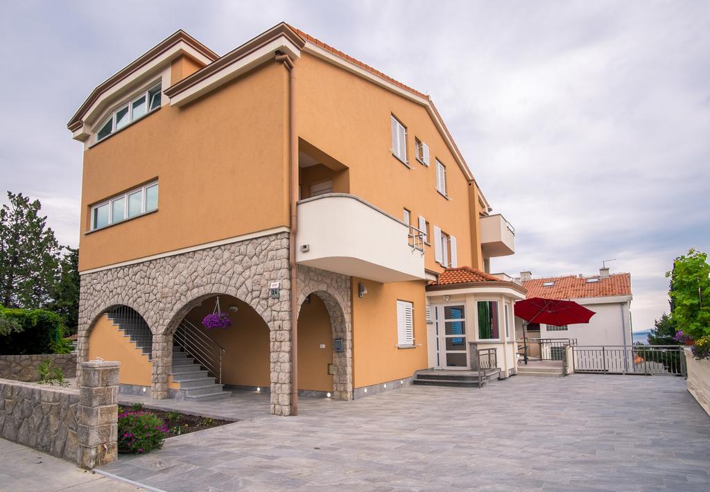 Apartments Vall Krk Town Εξωτερικό φωτογραφία