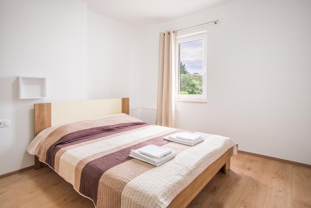 Apartments Vall Krk Town Εξωτερικό φωτογραφία
