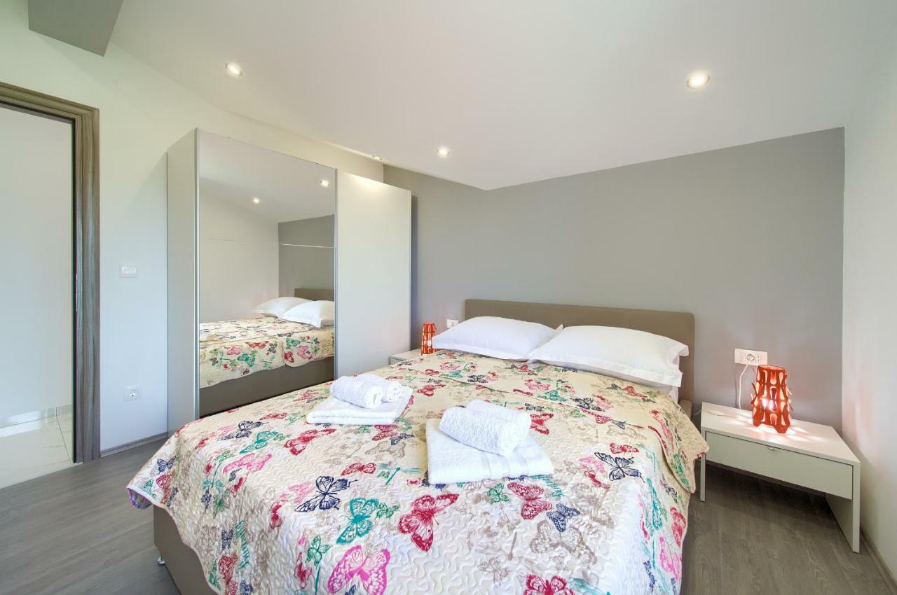 Apartments Vall Krk Town Εξωτερικό φωτογραφία