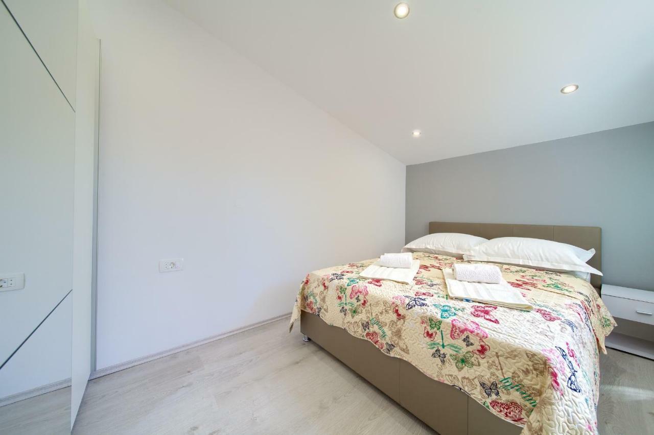 Apartments Vall Krk Town Εξωτερικό φωτογραφία